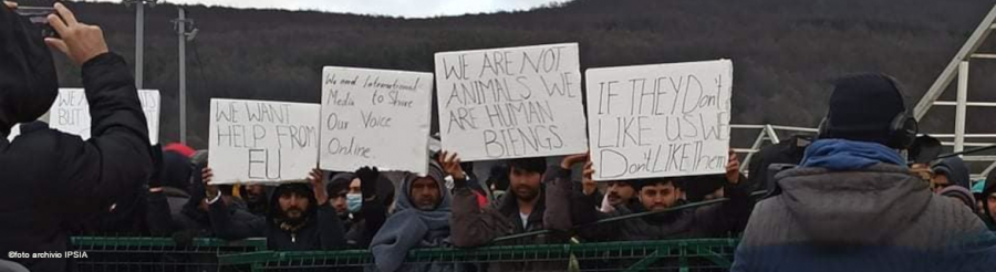 Stesse immagini, stesse narrazioni, stesse parole